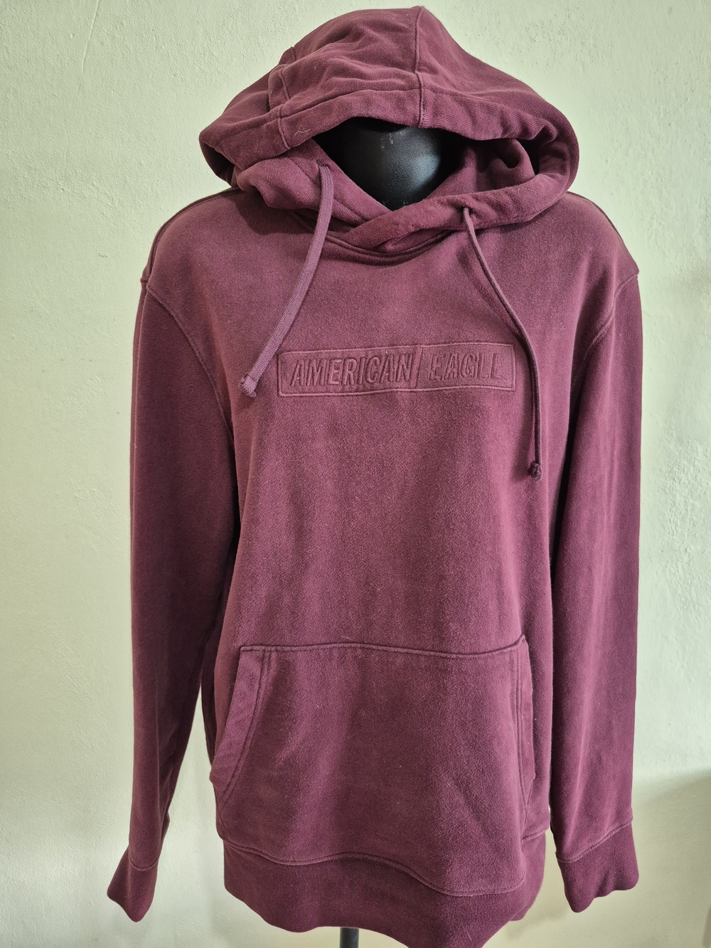 American Eagle Outfitters Men's Maroon Pullover Hoodie